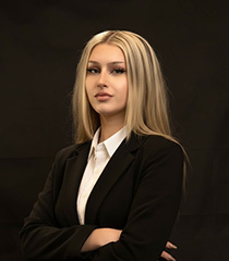 Kyra Zimmermann - HR Manager